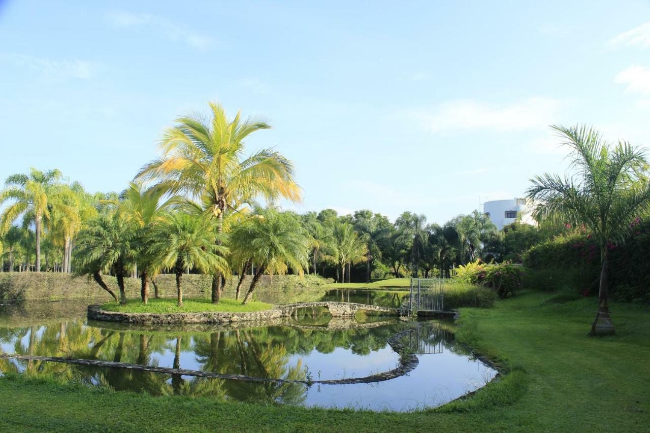 The Lorian Club Hotel Cocoyoc Exterior photo
