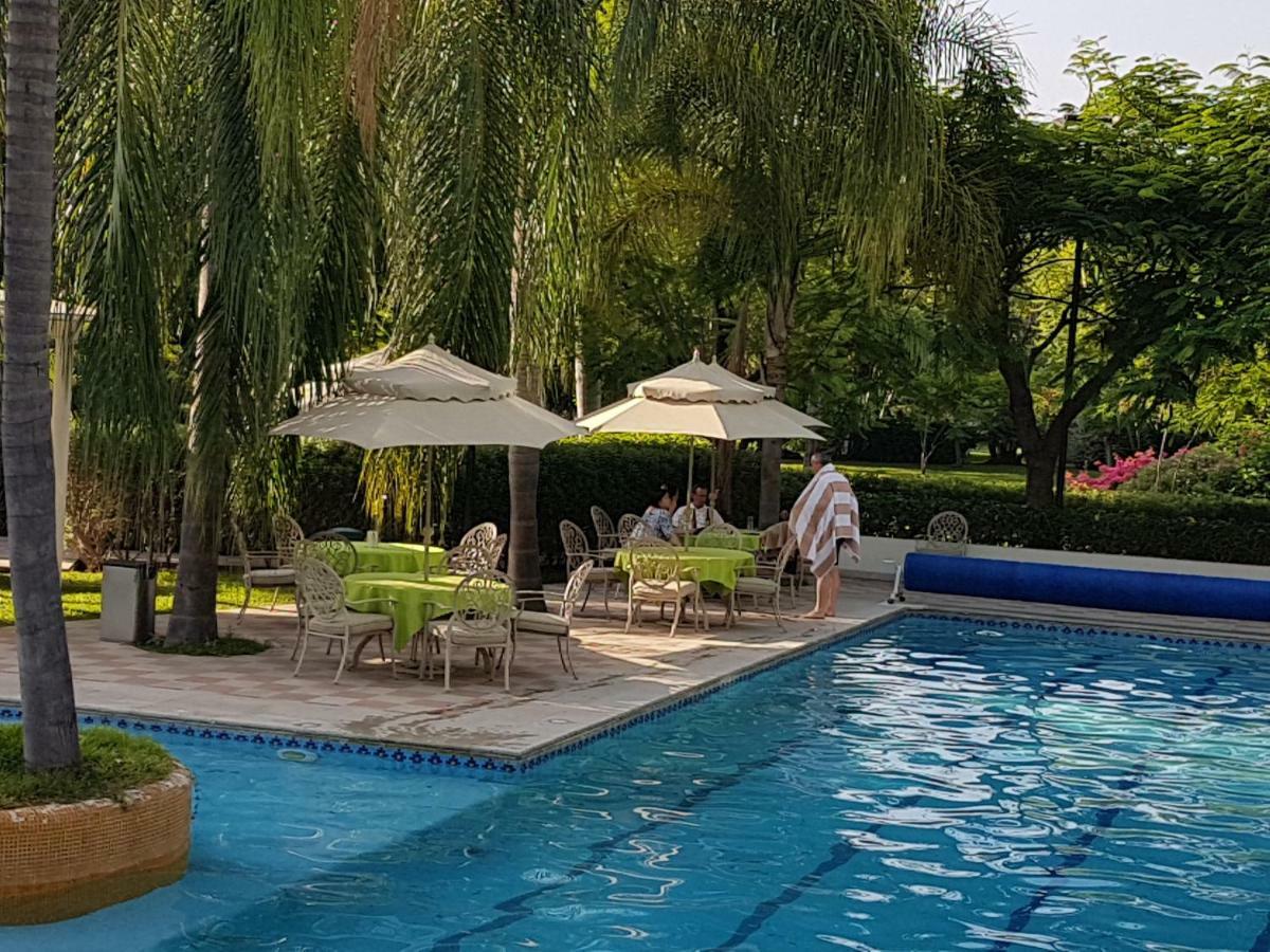 The Lorian Club Hotel Cocoyoc Exterior photo